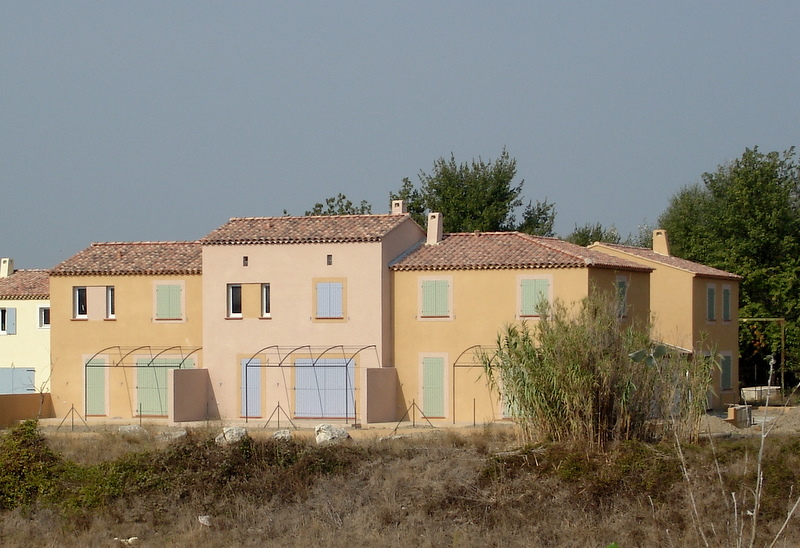 Villa 5 minutes away from the Pont Royal Golf Resort, in Provence