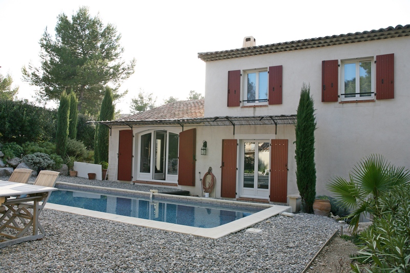 Villa with 4 bedrooms in the Pont Royal Golf Domain